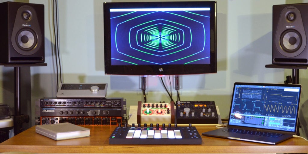 Studio Monitors 1024x513