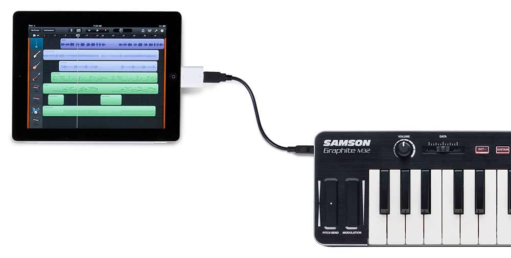 M32 connected to iPad