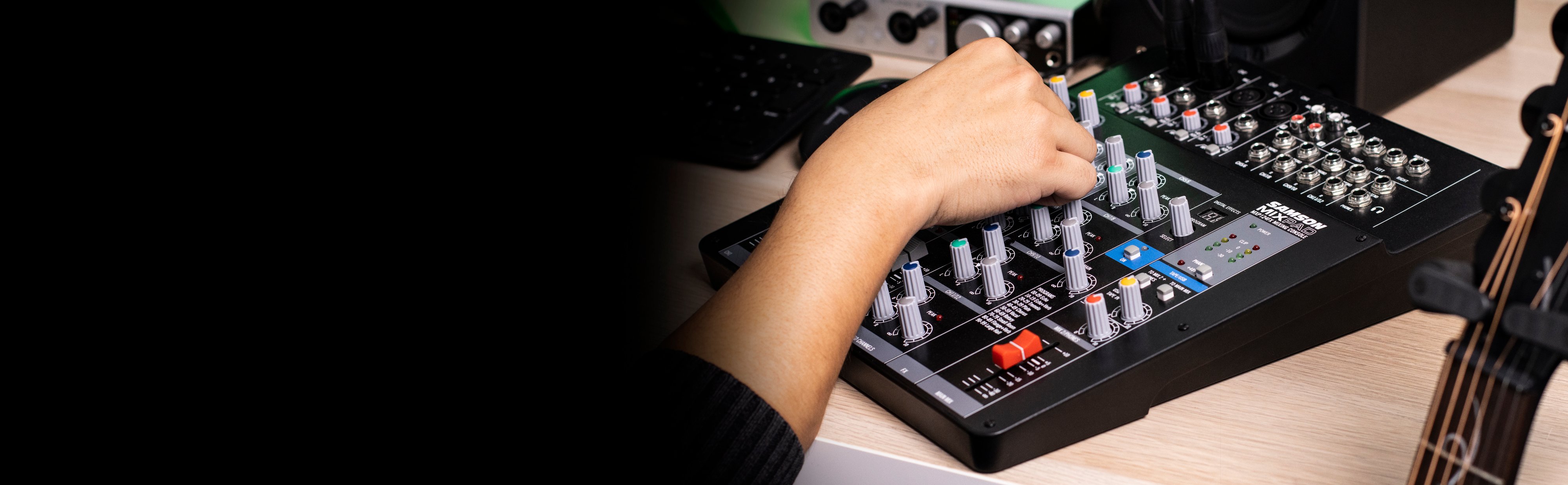 MixPad - HEADER